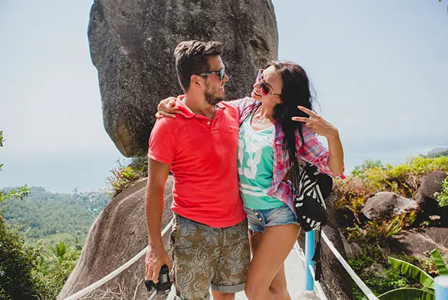 Why Men Leave Women They Love - Romantic hipster couple travelling around the world Why Men Leave Women They Love - Romantic hipster couple travelling around the world